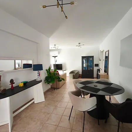 Faros Apartment Paphos
