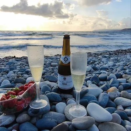 Apartman Faros *