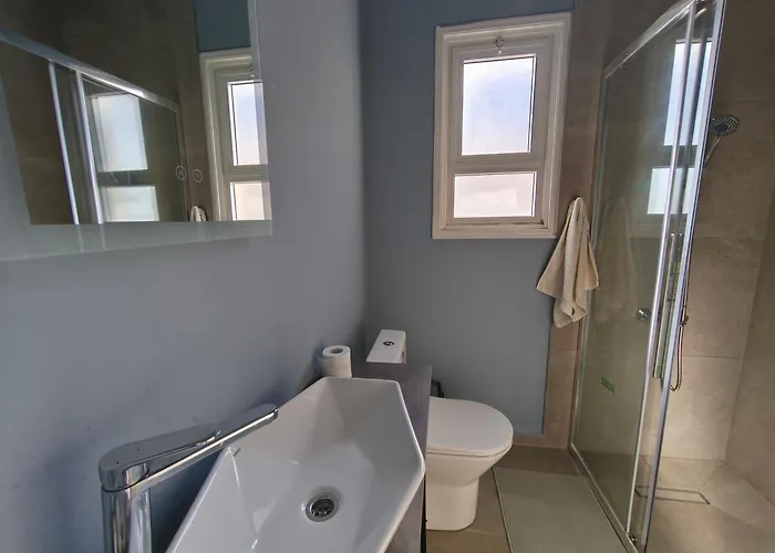 Faros Apartamento Paphos